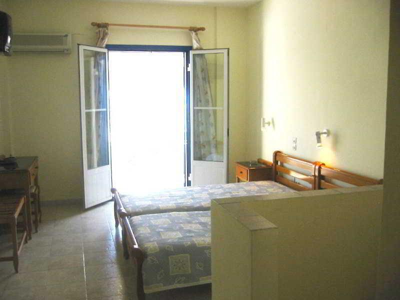 Dedes Apartments Skála 외부 사진