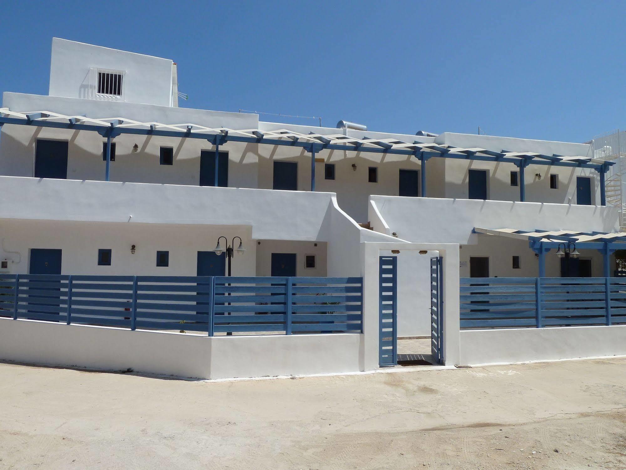 Dedes Apartments Skála 외부 사진