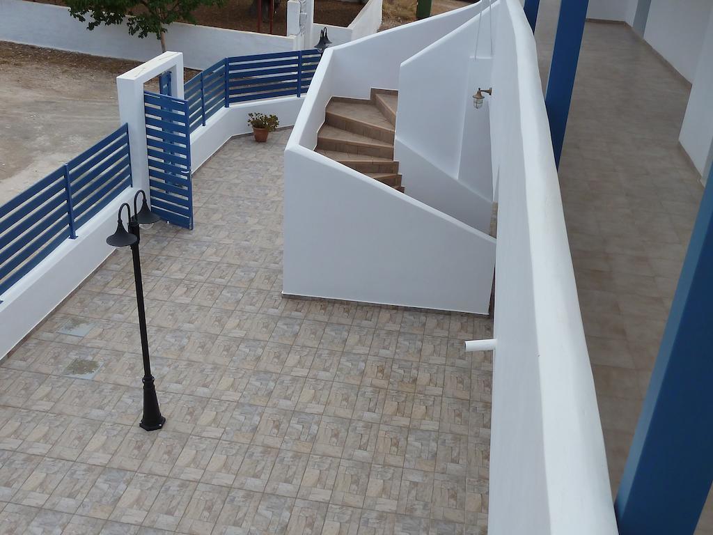 Dedes Apartments Skála 외부 사진
